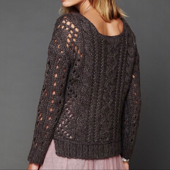 BNWT Free People Pullover Fluff Sweater - Picture 2 of 7